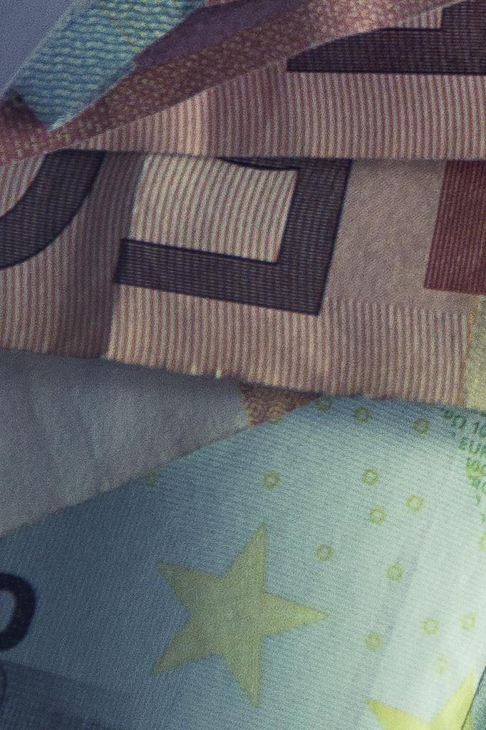 Pikavippi viikonloppuna